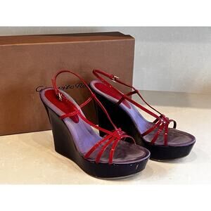 Gianvito Rossi Red Patent Leather Strappy Wedge Sandal 38.5 Box Dust Bag GC3652